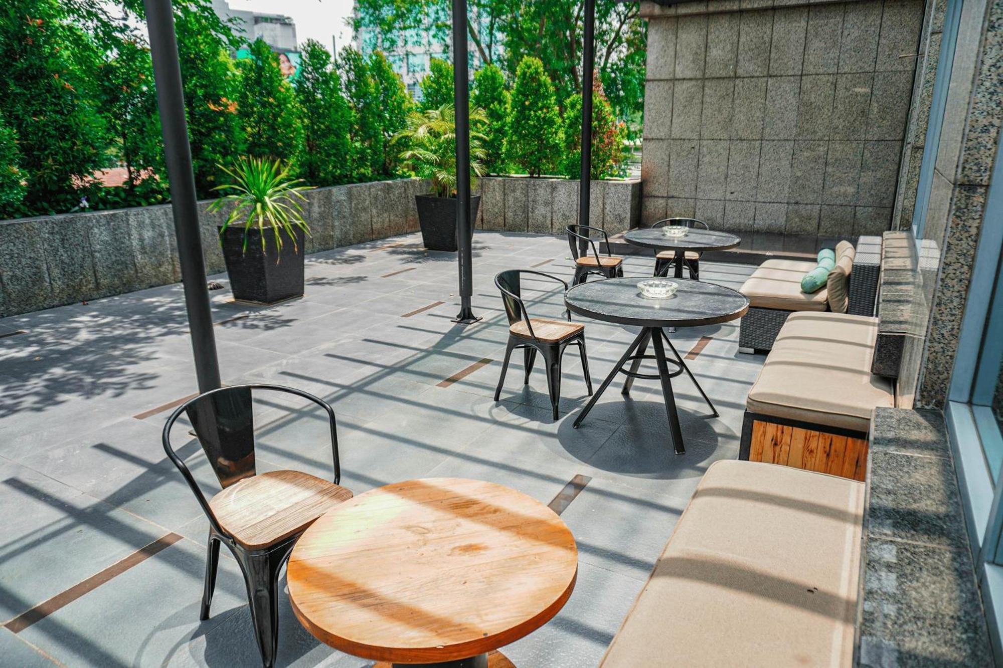 Hotel Kimaya Slipi Jakarta By Harris Exterior photo
